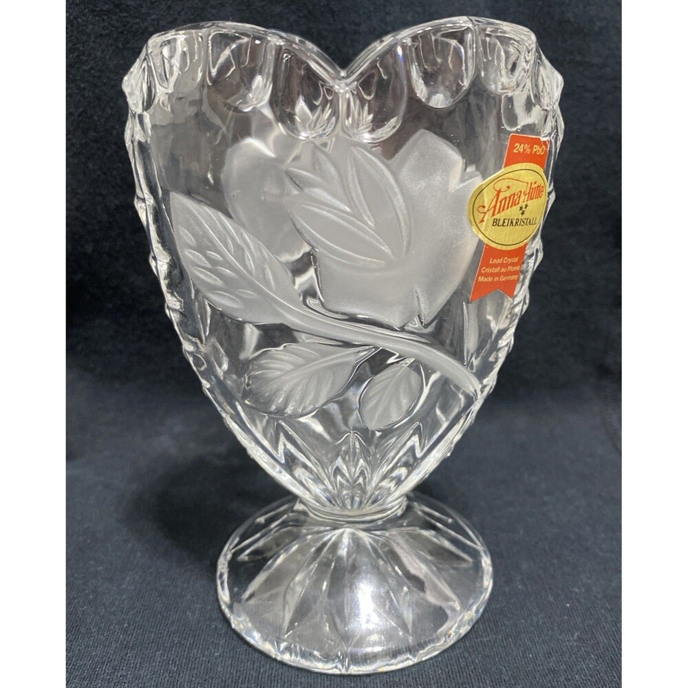 Anna Hütte Bleikristall Frosted Flower Heart Vase Crystal Etched Vintage NEW
